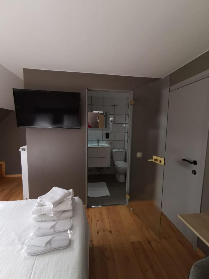 At-Pacific-Hotel Wavre Exterior photo